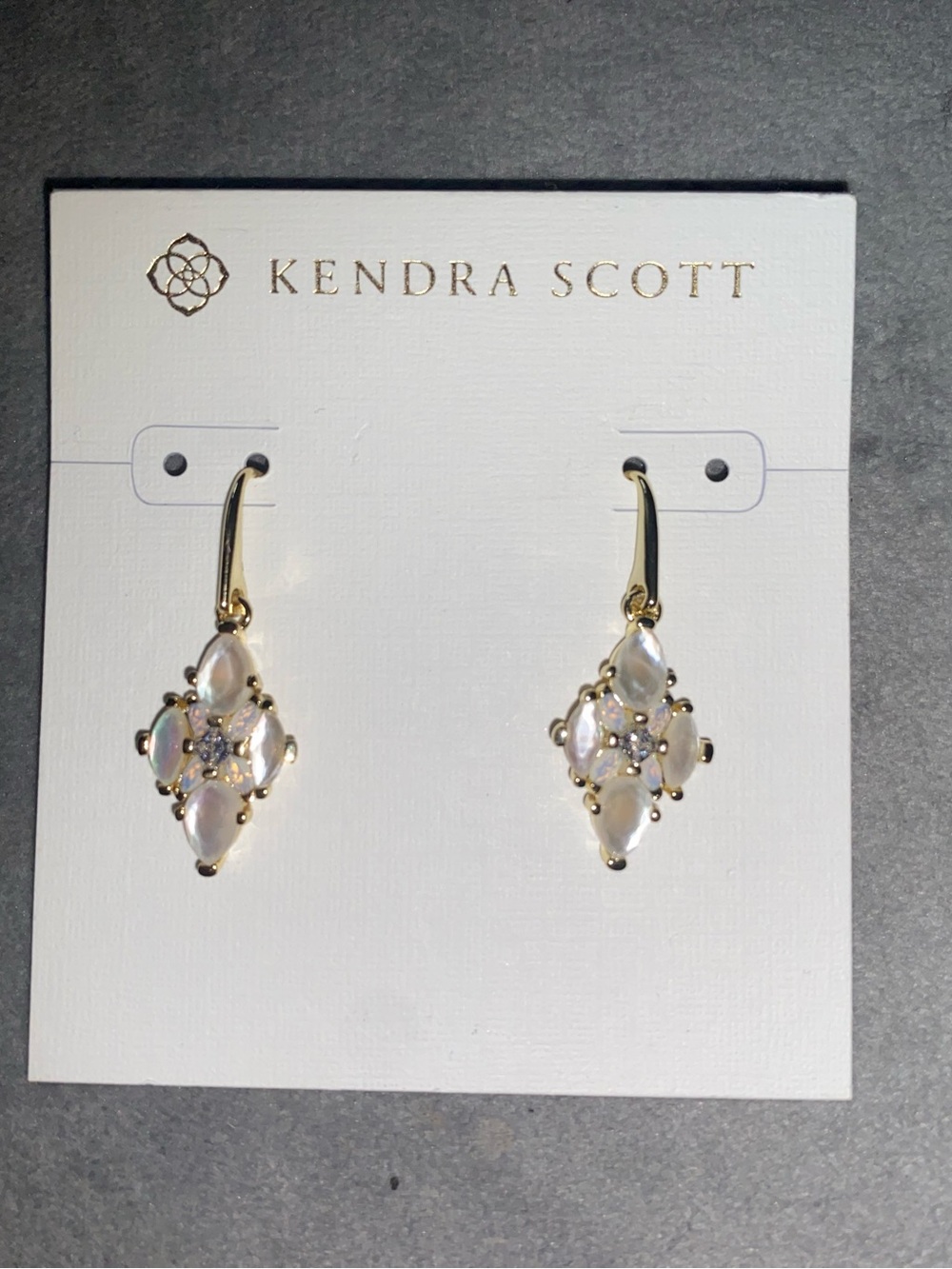 BNWT Kendra Scott Gold Abbie Crystal Drop Earrings Neutral Mix $85